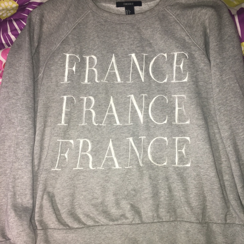 Sweatshirt